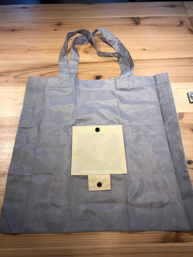 たためるポケット付バッグ - ノベルティ本舗