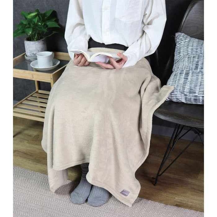 クッションになるひざ掛けブランケット　フミーモ