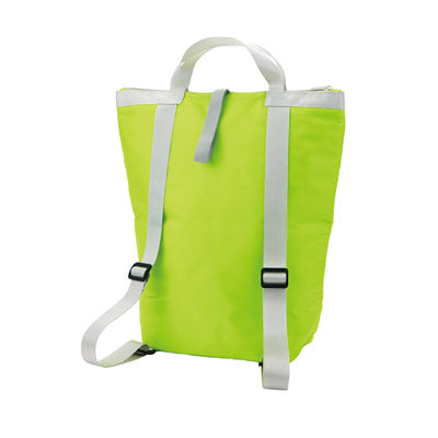 パチッとまとまる保冷温リュック１個