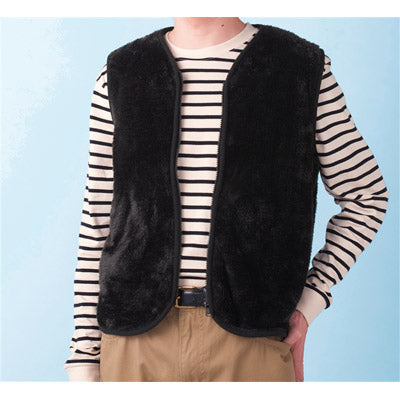 フリースボアベスト　１着