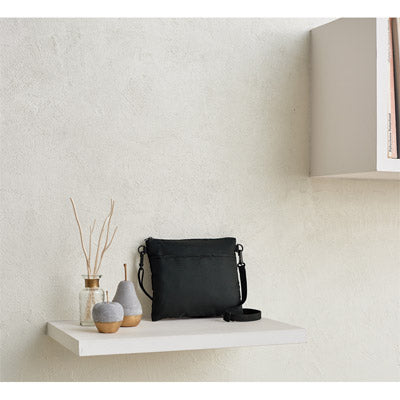 デイタフ・テントクロスポケット付きサコッシュ（撥水加工）（ダークブラウン）