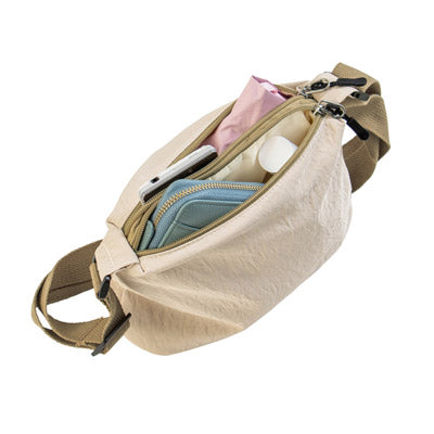 ２ポケットマチ付きサコッシュ