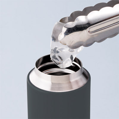 セルトナ・ワンタッチ式真空ステンレスボトル（スモークブラック）