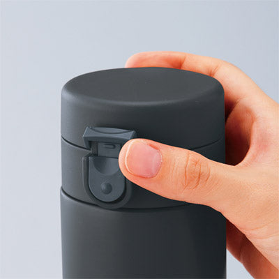 セルトナ・ワンタッチ式真空ステンレスボトル（スモークブラック）