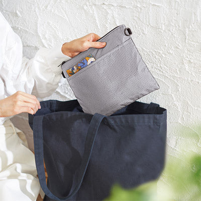 デイタフ・テントクロスポケット付きサコッシュ（撥水加工）（グレー）