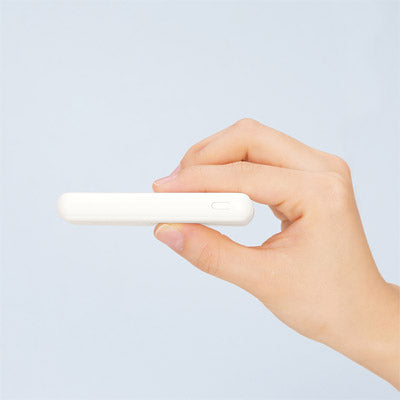 薄型軽量 急速充電モバイルバッテリー5000（ホワイト）