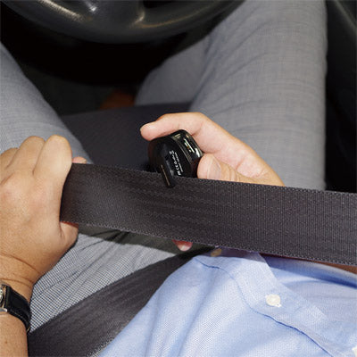 エマージェンシーハンマー付USBソケット