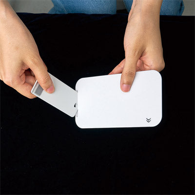 ワイヤレススタンド充電器