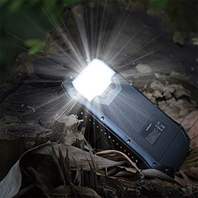 モバイルバッテリーソーラーチャージ（26800mAh）